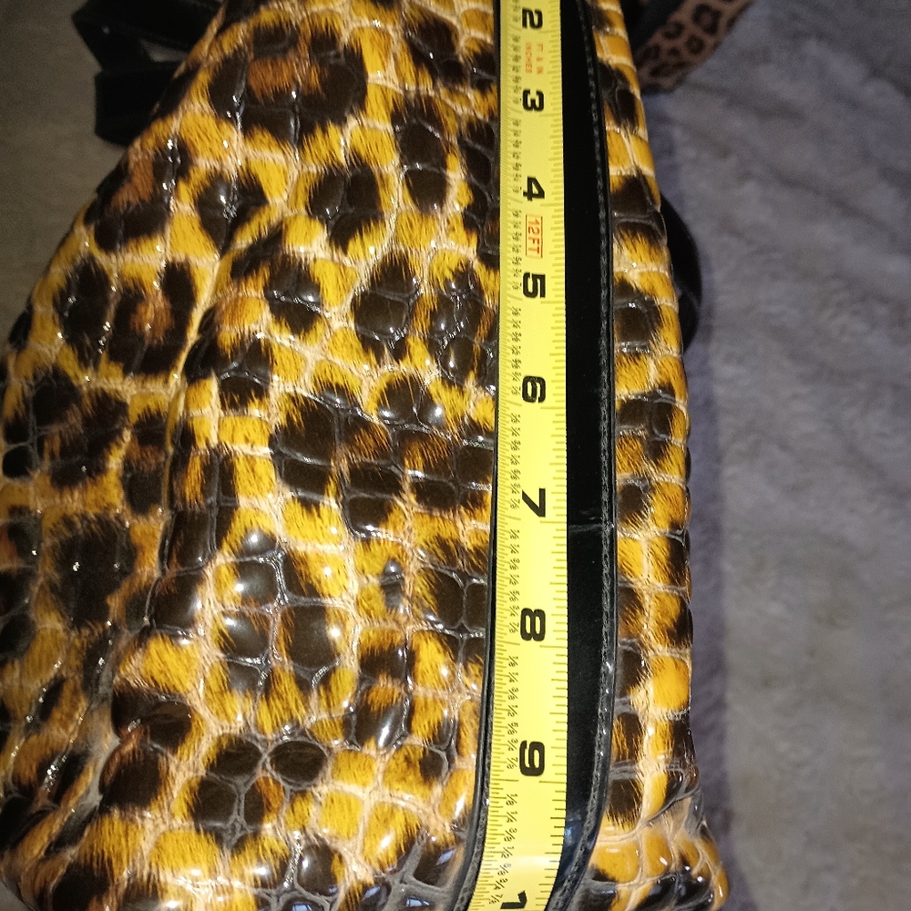 Leopard Print Tote Bag with Black Accents - Picture 4 of 5